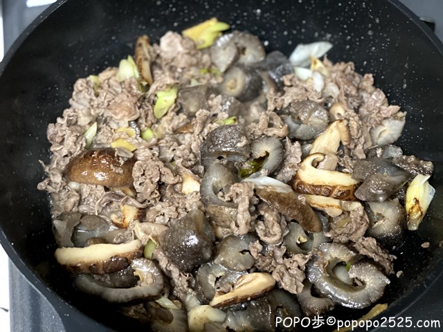 なまこと牛肉の炒め物